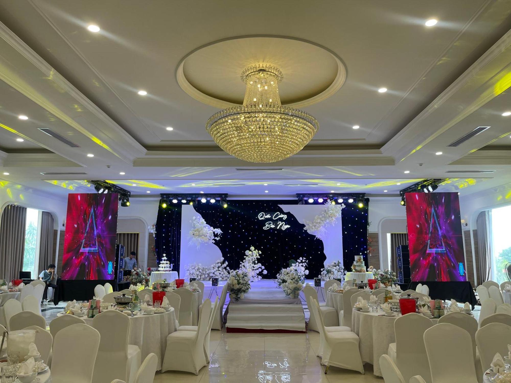 Ngan Ha Hotel Dai Tiet 외부 사진